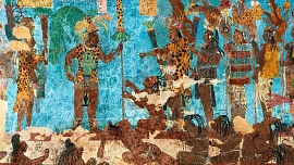 Staří Mayové se živili hlavně kukuřicí. Na talíři měli i maso z morčat nebo pečeného leguána a do všeho přidávali chilli