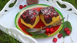 Nesmí se na ně pít a pomáhají zhubnout. Nebo je to jinak? Mýty a fakta o třešních