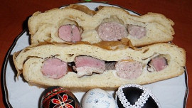 Znáte šoldru? Slaný „mazanec“ zpestří Velikonoce a potěší i milovníky masa