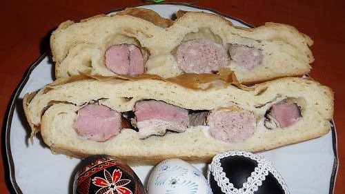 Znáte šoldru? Slaný „mazanec“ zpestří Velikonoce a potěší i milovníky masa