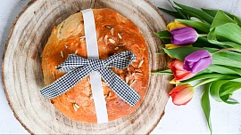 7 tipů, jak na ten nejlepší velikonoční mazanec: Takhle nepopraská a bude nádherně nadýchaný!