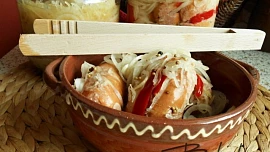 Příběh utopenců. Jak vznikla nejslavnější pochutina českých hospod a jak na ty nejlepší?