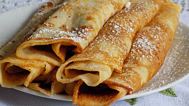 Nejlepší těsto na palačinky i bez vážení surovin: Tento snadný test funguje jako špejle při pečení, palačinky jsou božské