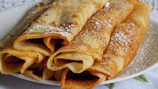 7 chyb, kvůli kterým se palačinky trhají, lepí nebo jsou tuhé. Rozhoduje těsto i teplota pánve