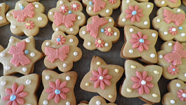 Velikonoční linecké: Tradiční chuť v hravém jarním stylu. Víte, jak správně připravit těsto?