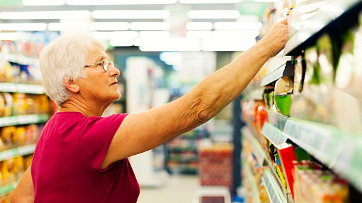 Otevírací doby během květnových svátků: Svátek práce přeje nákupům, Den vítězství patří odpočinku a zásobám