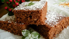 Jak na andělsky nadýchaný perník na plech: Božsky vláčnou a voňavou chuť zajistí marmeláda i správný kypřicí prášek