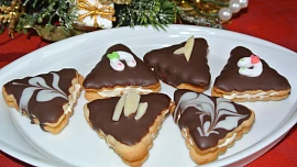 5 nejlepších receptů na retro cukroví: Sandokanovy oči, domácí čokoláda, ledovky nebo banánky vás vrátí do dětství