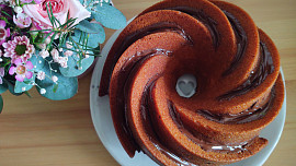 Kefírová bábovka jako od babičky: Levná, jednoduchá a těsto máte hotové do 10 minut