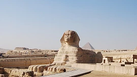 Jídelníček stavitelů egyptských pyramid: Místo mzdy dostávali denně 5 korbelů piva, chleba a cibuli