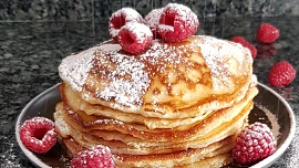 Holka u plotny radí: Jak na nadýchané a vláčné lívance bez kynutí? Je to hračka!