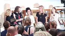 Cukrář Maršálek pokřtil svoji kuchařku o čokoládě: Udělat skvělý dort nebo pralinky podle ní zvládne každý, řekl