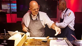 Raut na Plese jako Brno: Pohlreich, ústřice, šneci, růžová čokoláda, sushi i makronky. Nuda v jídle určitě nehrozila