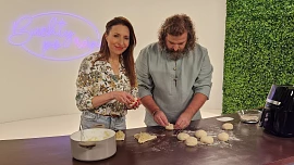 Jak se pečou Buchty po ránu? Pohled do zákulisí oblíbeného pořadu aneb „Chci ochutnat všechno, co dělá Josef Maršálek!“