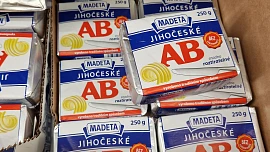 Pozor na "falešná másla". Nenechte se nachytat nízkou cenou, tohle máslo není! Pozor na "falešná másla". Nenechte se nachytat nízkou cenou, tohle máslo není!