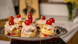 První republika: Punčové kobližky podle Sandtnerové překvapí chutí i způsobem přípravy