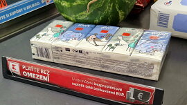Kdo má v supermarketu u pokladny položit dělítko? Jednoduché pravidlo předejde zmatkům