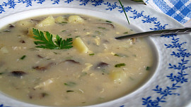 Kudlanka neboli kudlaná polévka: Vydatný a levný pokrm našich předků voní kmínem a houbami a zpestří čas půstu