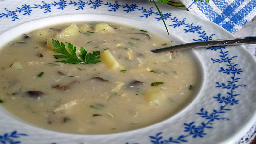 Kudlanka neboli kudlaná polévka: Vydatný a levný pokrm našich předků voní kmínem a houbami a zpestří čas půstu
