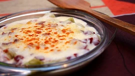 Bešamelová omáčka získala jméno podle markýze Louis de Béchamel. Víte, jak se správně dělá?