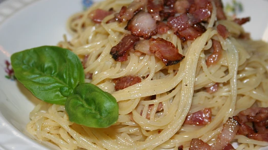 Vynikající špagety carbonara: Na tu nejlepší chuť pravé Itálie stačí jen pár surovin, na smetanu ale zapomeňte