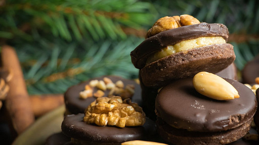 Tři druhy cukroví z jednoho těsta: Toto ořechové je dokonalé. Stačí dodržet jediné pravidlo a máte napečeno za večer