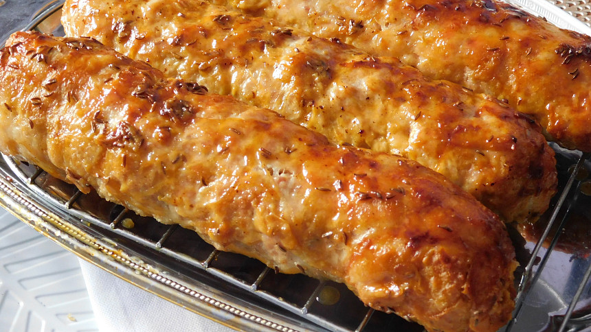 Už žádné praskliny ani vysušená struktura! Sekané před pečením pomáhá malý výprask i studená voda