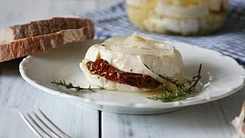 Vaříme z rajčat: Jak udělat pravé domácí sugo a jak červené plody správně usušit?