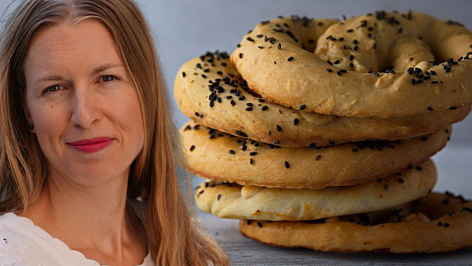 První republika s Kristinou: Upečte si křupavé preclíky stejně jako maminky svým dítkám před sto lety na Liščí neděli