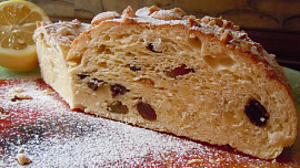 Jak poznat správně upečený mazanec: Rozhoduje čas, teplota, druh těsta i velikost