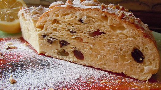 Jak poznat správně upečený mazanec: Rozhoduje čas, teplota, druh těsta i velikost