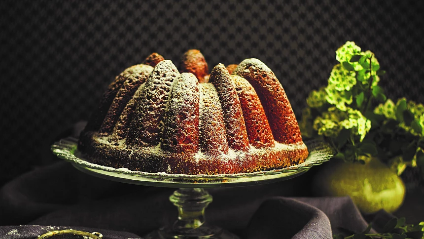 První republika s Kristinou: Upečte si na neděli kynutou ořechovou bábovku podle receptu z první republiky!