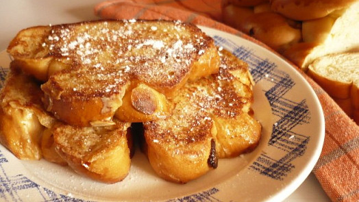 Nebeská vánočka k snídani. Tento úžasný křupavý toast je hotový do 5 minut a uvnitř je jako obláček