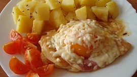 Retro okénko: Legendární kuře s broskví frčí dodnes a když dodržíme jednoduché postupy, skvěle si pochutnáme