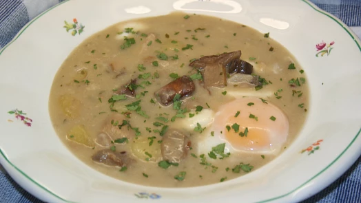 Hladká a voňavá jíška vylepší omáčky i polévky. S tímto postupem krok za krokem ji zvládne každý hned napoprvé