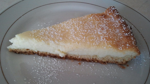 Cukrářka radí, jak na dokonalý tvarožník: Vynikající a vláčný koláč, po kterém se jen zapráší a chutná jako od babičky