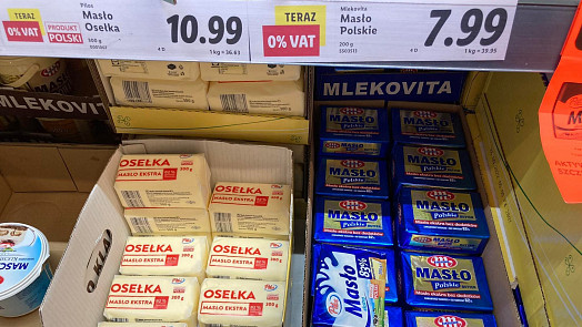 Ceny potravin v Polsku: Kilo kuřete za 52 Kč, chleba za 34 a máslo za 40 korun dělají z našich severních sousedů nákupní ráj