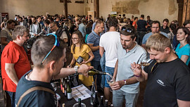 Blíží se největší vinařský festival v Praze. Láká na ochutnávku autentických vín bez chemie