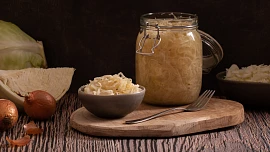 Zelí bez plísně? Žádný problém, pokud dodržíte pět klíčových pravidel a ochutnávat budete jen čistou vidličkou