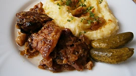 Moravský vrabec rychle a chutně trochu jinak: Štavnaté a rozpadající se masíčko z papiňáku dochutí jedna ingredience