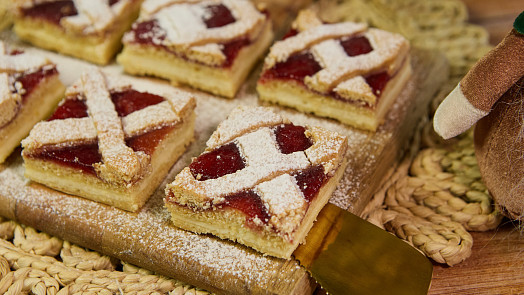 Mřížkový koláč: Nadčasová klasika s jemnou tvarohovo-pudinkovou náplní, která nikdy nezklame