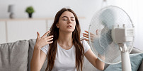 Horko na padnutí? Ochlaďte se domácí citronádou, vhodným jídlem nebo správným ventilátorem