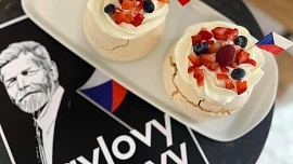 Pražská kavárna Kafe Karlín nabízela speciální prezidentské dortíky, Pavlovy Pavlovy. Vyprodáno měli do 14 hodin!