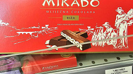 Retro okénko: Znáte čokoládu s burizony? Ta nejslavnější chorvatská se jmenuje Mikado, krásně křupe a u nás ji seženete jen zřídka