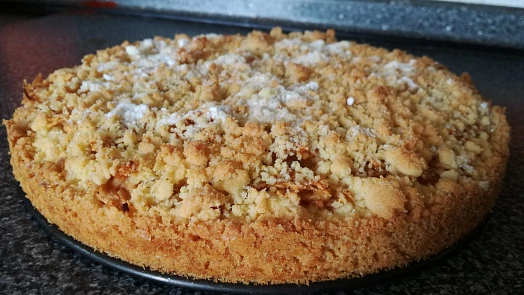 5 nejlepších podzimních koláčů s jablky: Drobenkový, litý na plech nebo s pudinkovou náplní si zamilujete