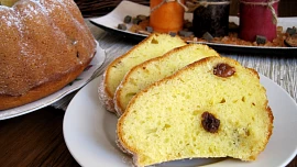 Hrnková tvarohová bábovka: Hotová je za chvíli, zvládne ji lehce i začátečník, jemnost zajistí máslo