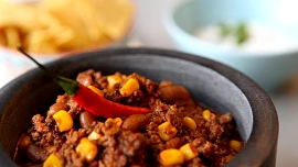 Mexické chilli con carne: Texaské jídlo s masem a fazolemi skvěle zasytí, zahřeje a potěší milovníky ostrých chutí