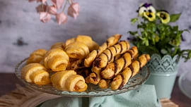 Falešné listové těsto, které zvládne každý. Je levnější, krásně lístkuje a chutná skoro jako originál