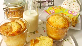 I pečivo se dá zavařit: Koláč, bábovka nebo chleba ze sklenice pak vydrží čerstvé a vláčné několik měsíců