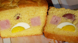 Velikonoční baba: Dokonalý slaný sváteční koláč pro ty, kteří nemusejí sladké